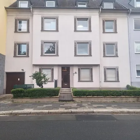 Mit Balkon 7 Έσσεν